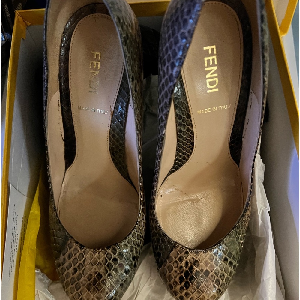 Fendi shoes size 36.5
